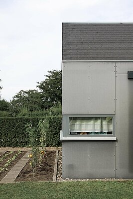 Lauben der Kleingartenanlage auf der Erba Insel Bamberg